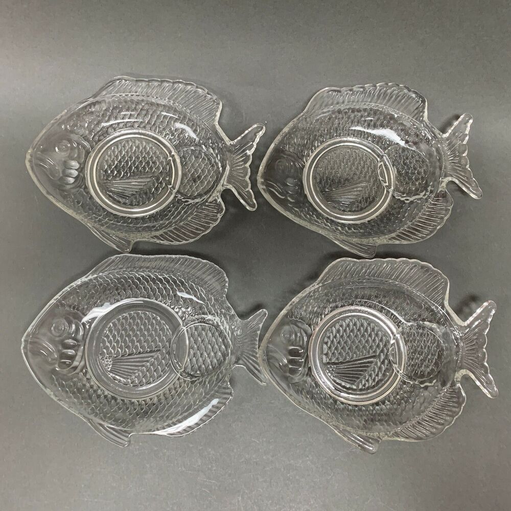 Seafood Cocktail Server Plates Fish Clear Glass 8 1/2" Lot of 4 Brazil